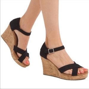 NEW TOMS Size 6 Black Criss Cross Canvas Wedges